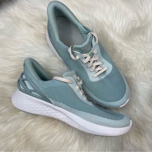 Kizik Athens Blue Hands Free Unisex Shoes Size Women’s Size 10 men’s 8.5